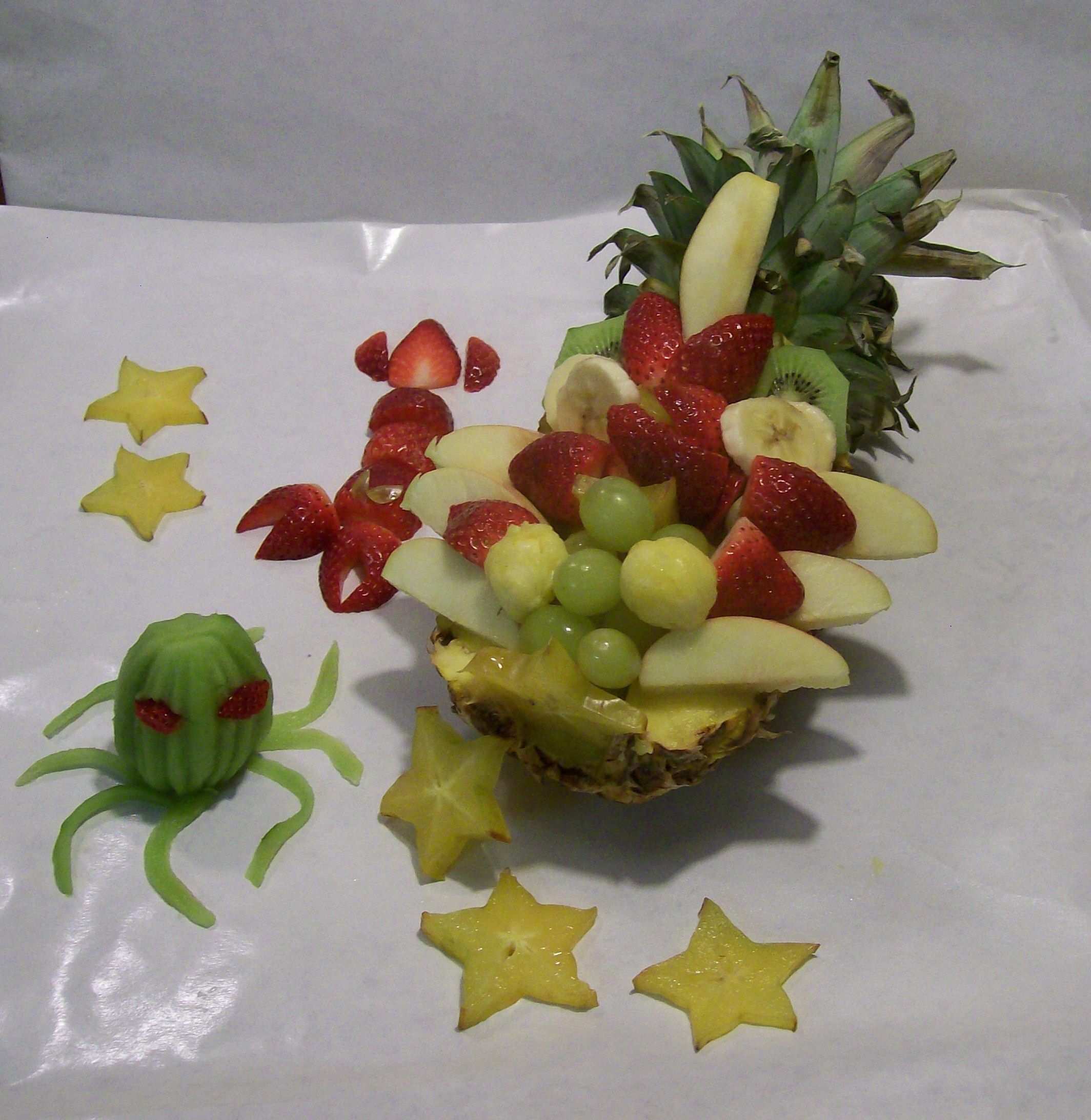 Healthy Game Night Recipe of Pineapple Boats
