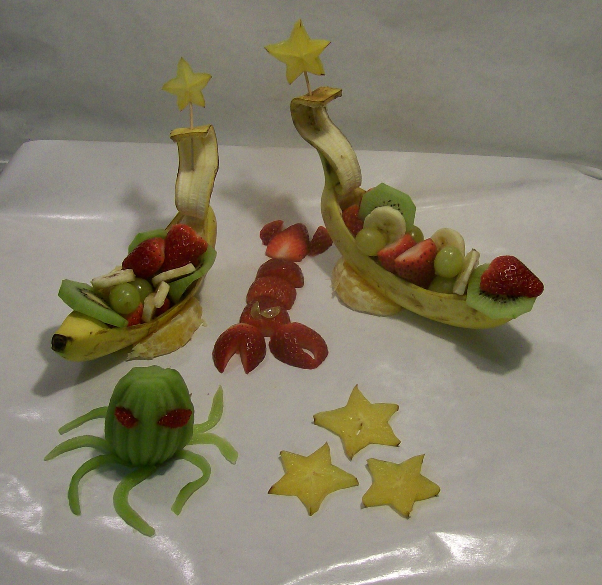 Create Star Banana Boats for a Fruitful Game Night Snack